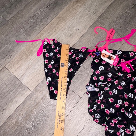 Betsey Johnson black pink 3 piece bikini set coverup sarong and top and bottoms - Picture 4 of 14